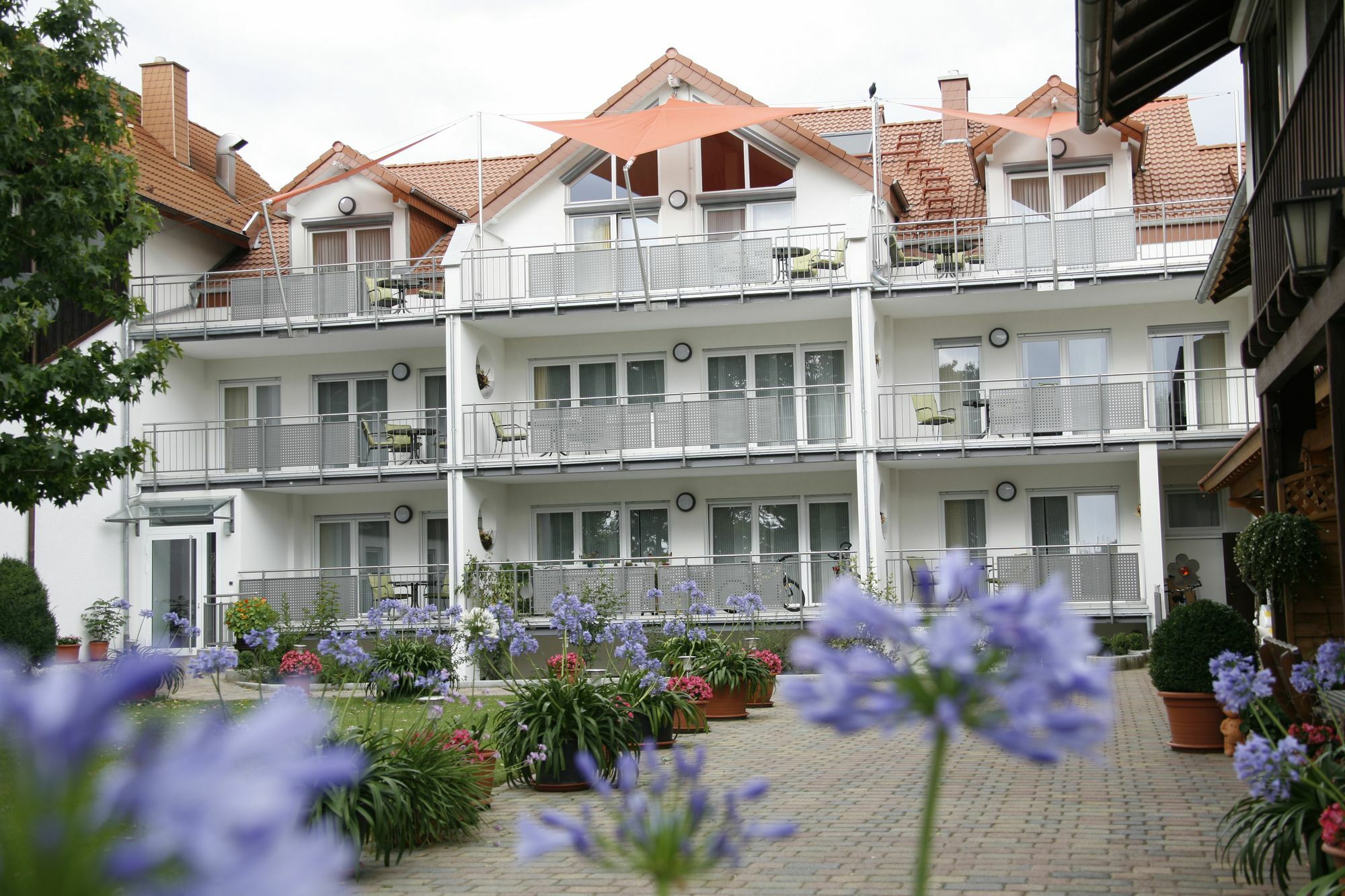 Serviced Apartments Kurpfalzhof Oftersheim Exterior photo
